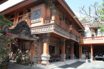temple à Bali.JPG